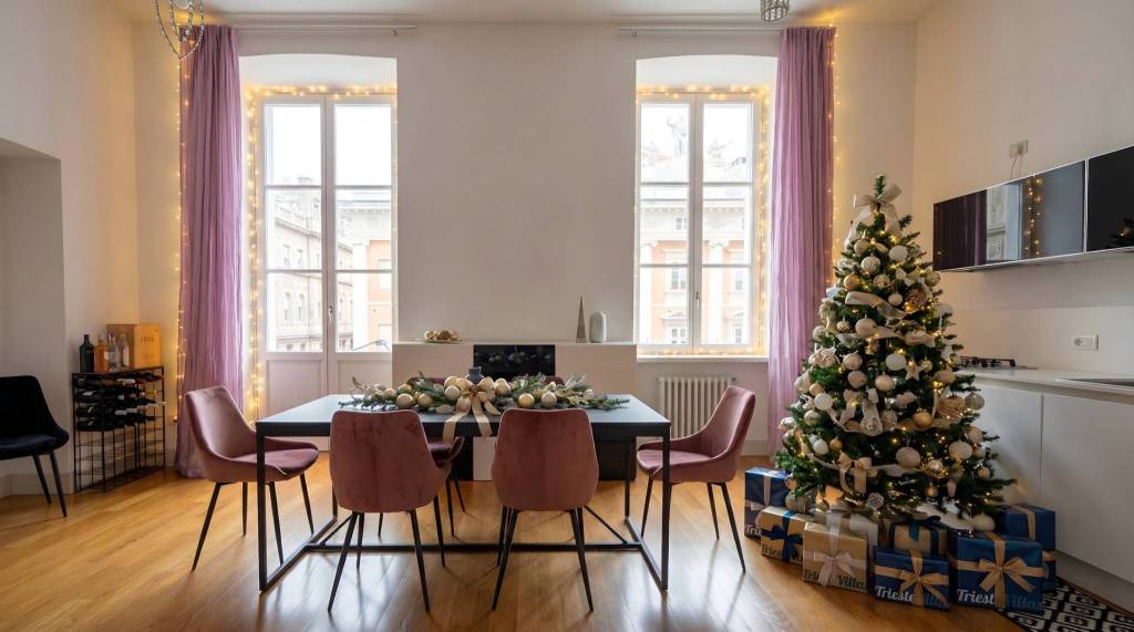 appartamento in vendita a Trieste in zona Città Vecchia