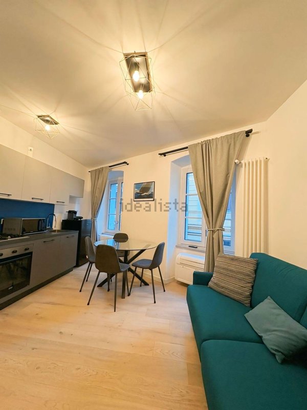 appartamento in vendita a Trieste in zona Barriera vecchia