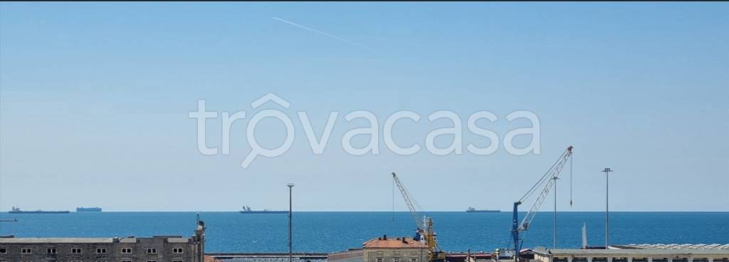 appartamento in vendita a Trieste in zona Roiano