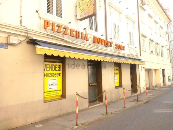 locale di sgombero in vendita a Trieste in zona Barriera vecchia