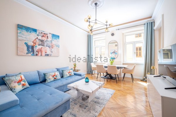 appartamento in vendita a Trieste in zona Barriera vecchia