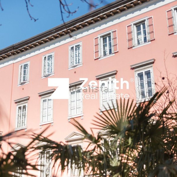 appartamento in vendita a Trieste in zona Borgo Teresiano