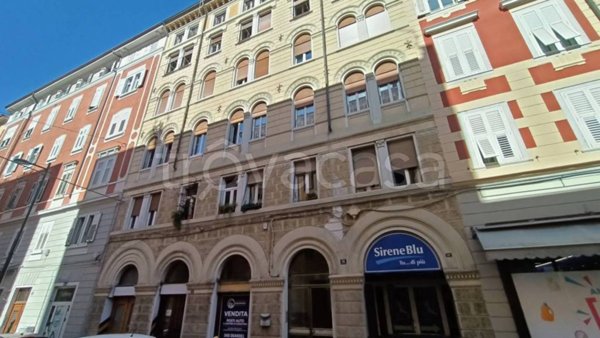 appartamento in vendita a Trieste