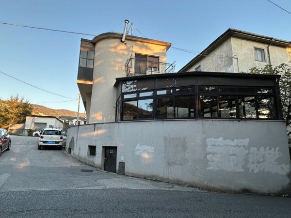 negozio in vendita a Trieste in zona Gretta
