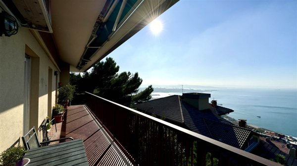 appartamento in vendita a Trieste in zona Gretta