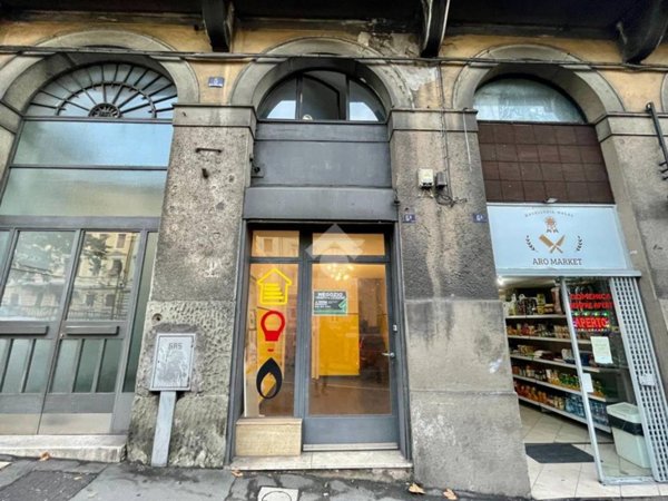 negozio in vendita a Trieste in zona San Giacomo