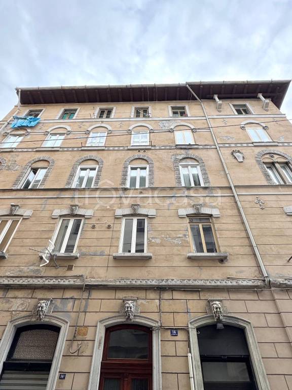 appartamento in vendita a Trieste