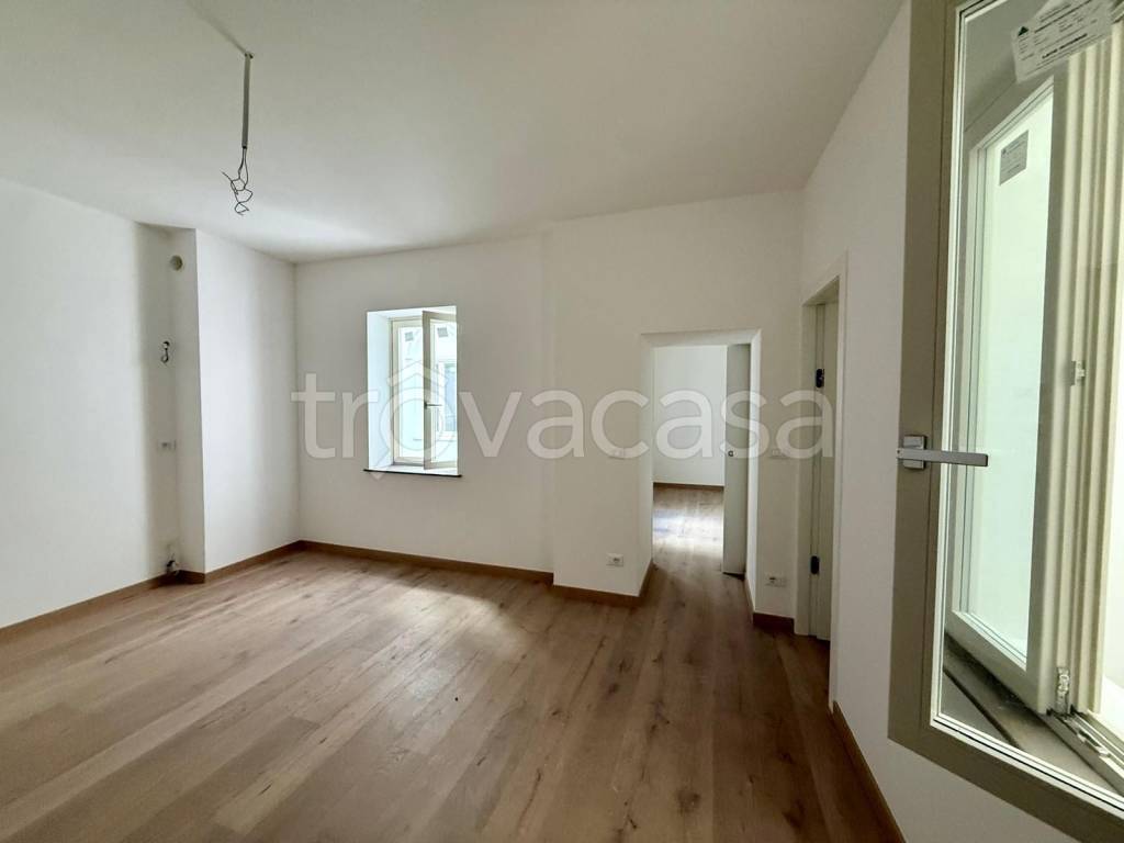 appartamento in vendita a Trieste in zona Borgo Teresiano