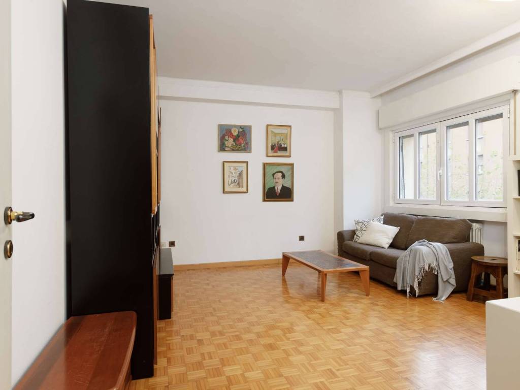 appartamento in vendita a Trieste in zona Barriera vecchia