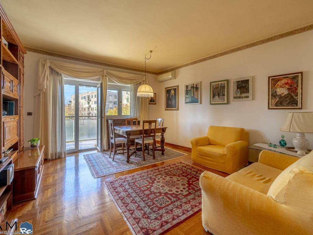 appartamento in vendita a Trieste in zona San Vito