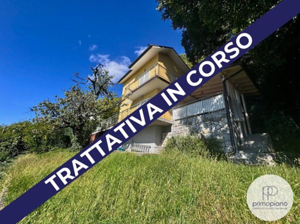 casa indipendente in vendita a Trieste in zona Grignano