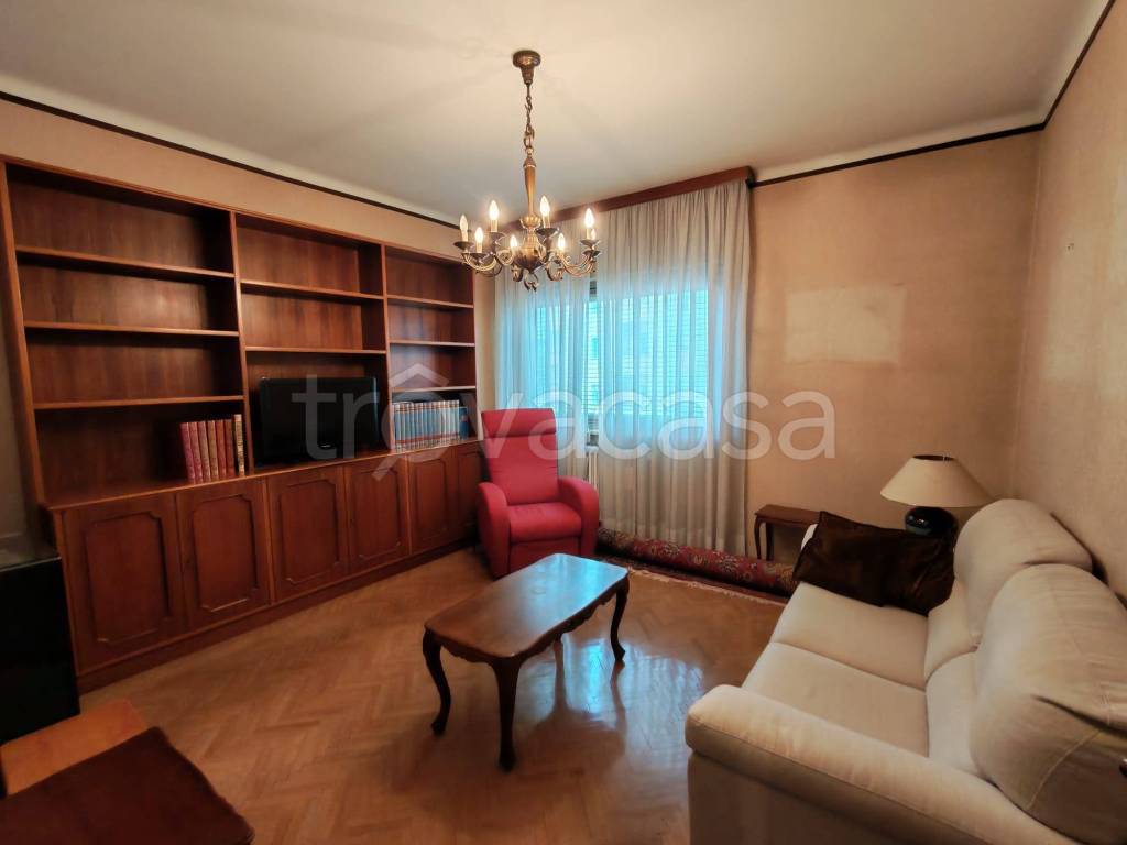 appartamento in vendita a Trieste in zona San Vito