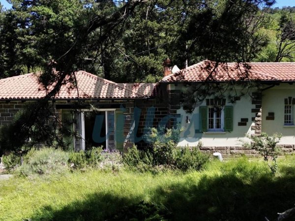 casa indipendente in vendita a Trieste in zona Barcola