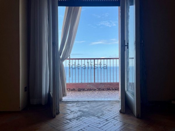 appartamento in vendita a Trieste in zona Gretta