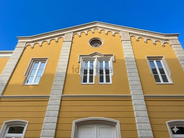 appartamento in vendita a Trieste in zona Barriera vecchia