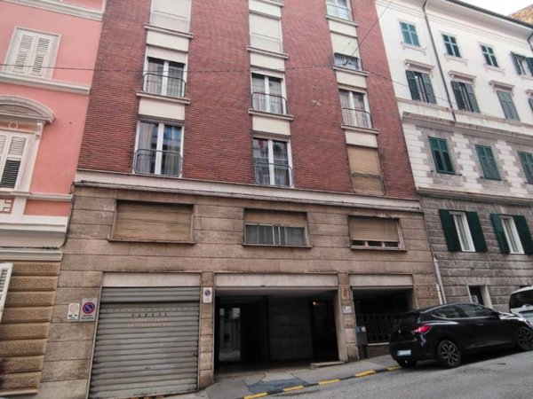 appartamento in vendita a Trieste