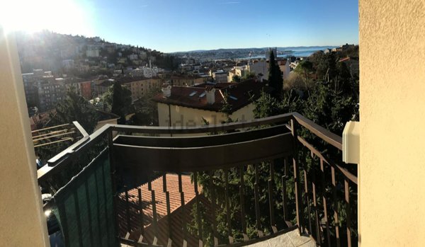 appartamento in vendita a Trieste in zona Roiano