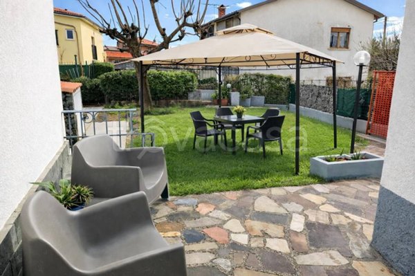 casa indipendente in vendita a Trieste in zona Santa Croce