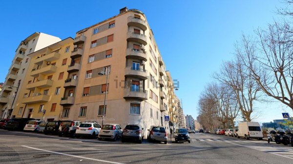 appartamento in vendita a Trieste in zona San Vito