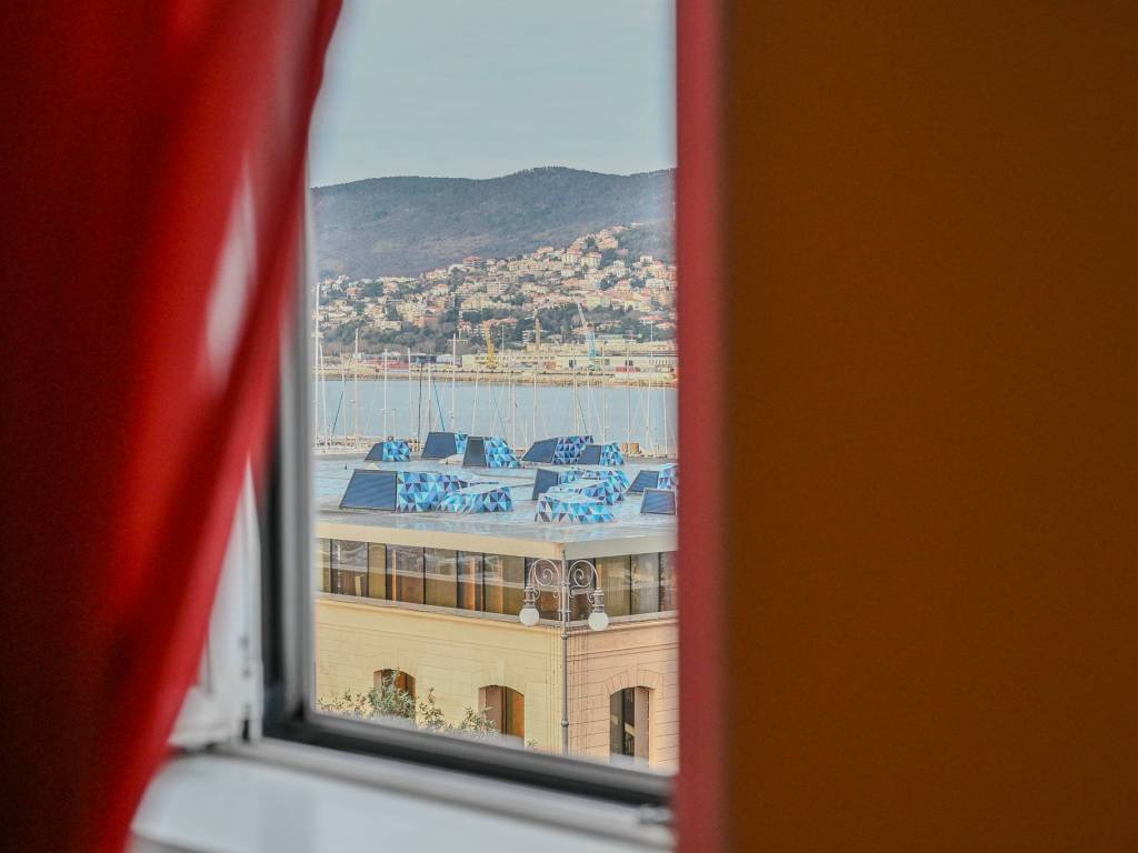 appartamento in vendita a Trieste