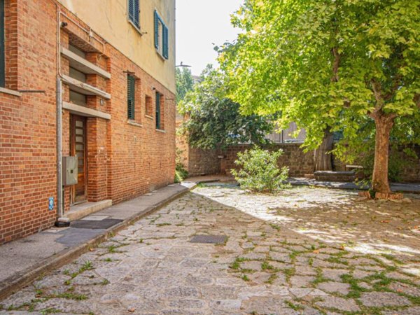 appartamento in vendita a Trieste in zona Chiarbola