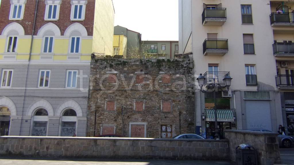 appartamento in vendita a Trieste in zona San Giacomo