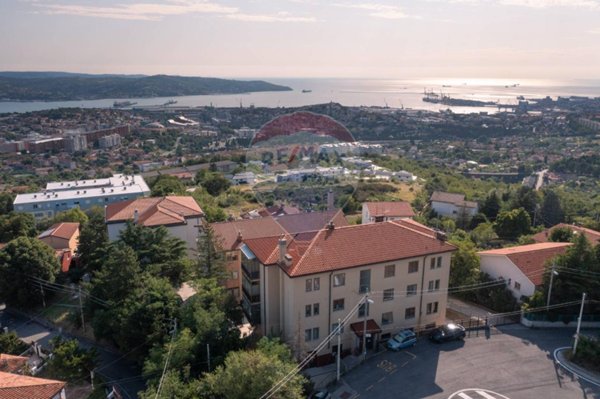 appartamento in vendita a Trieste in zona Cattinara