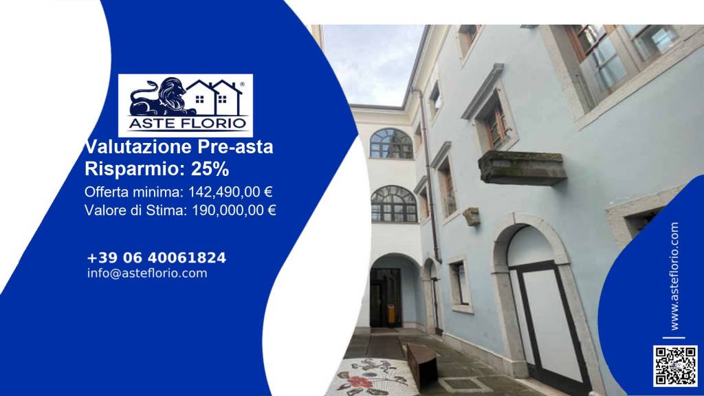 negozio in vendita a Trieste in zona Cavana