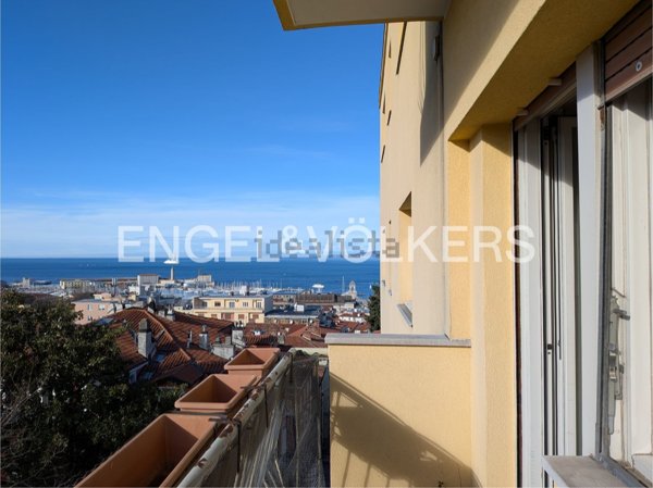 appartamento in vendita a Trieste in zona San Vito