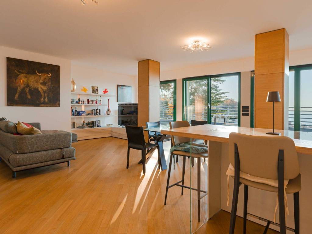 appartamento in vendita a Trieste in zona Scorcola