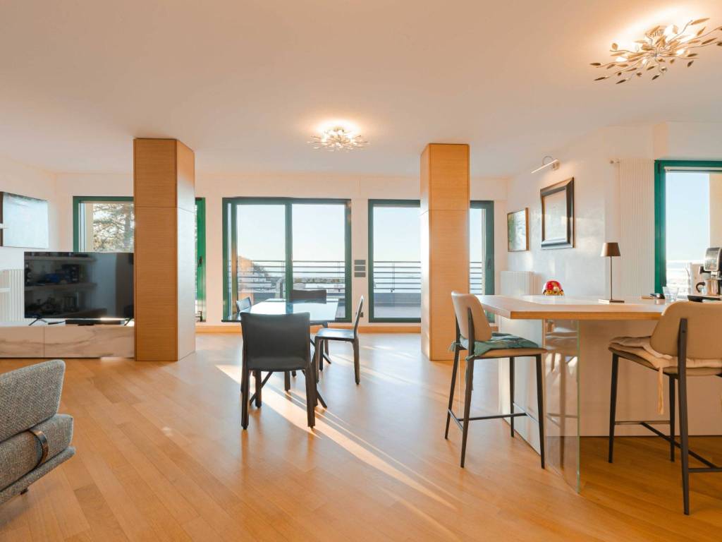 appartamento in vendita a Trieste in zona Scorcola