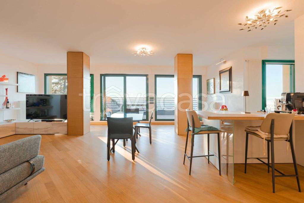 appartamento in vendita a Trieste in zona Scorcola