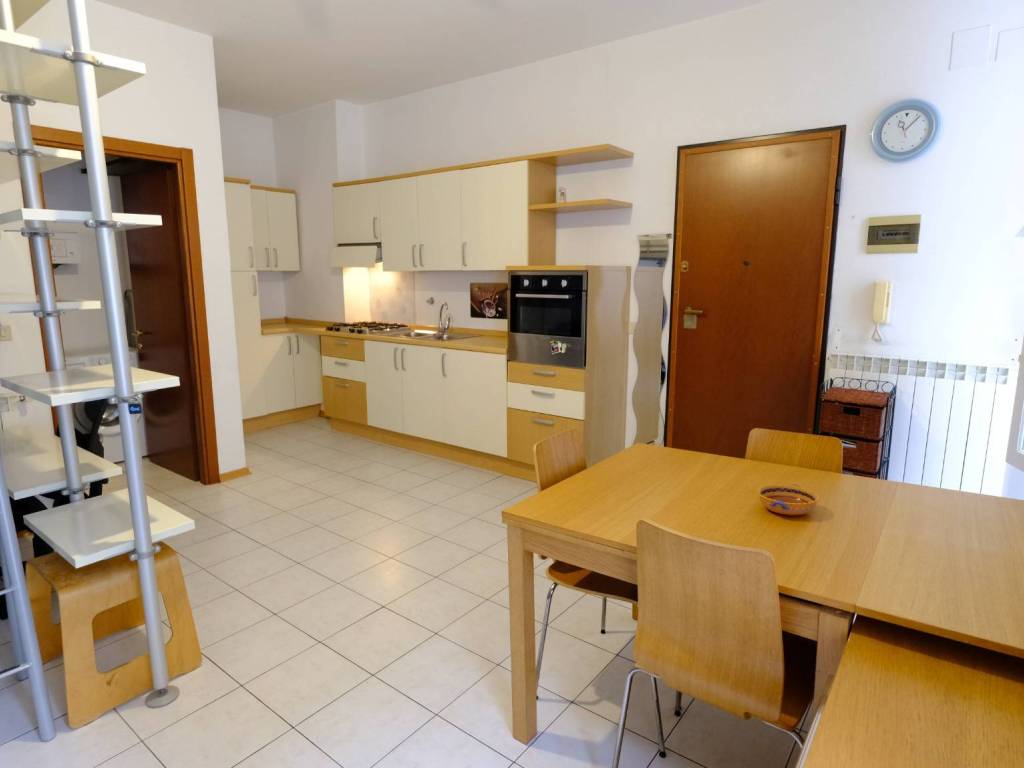 appartamento in vendita a Trieste in zona Barriera vecchia