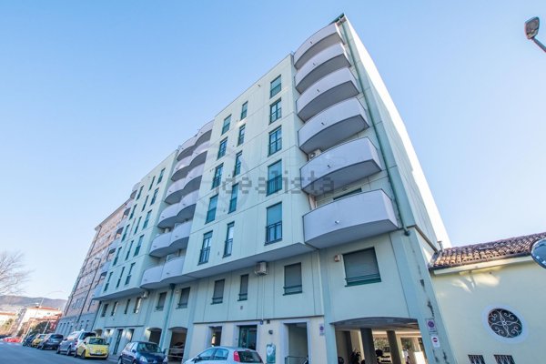 appartamento in vendita a Trieste in zona San Vito
