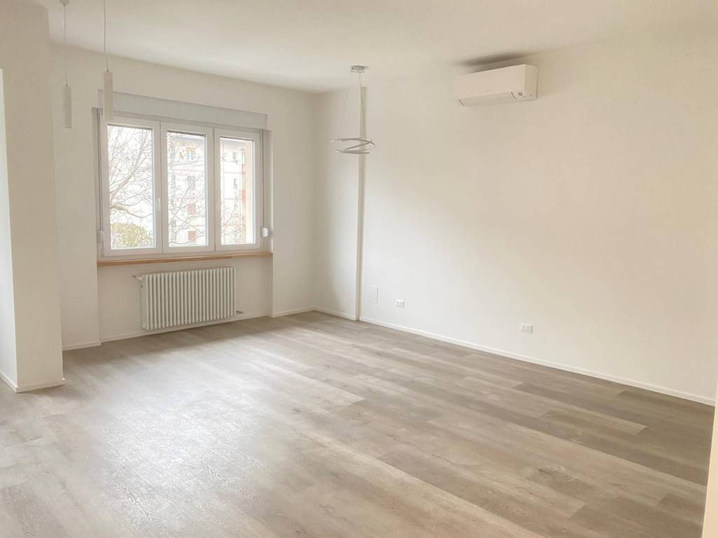 appartamento in vendita a Trieste in zona Borgo San Sergio