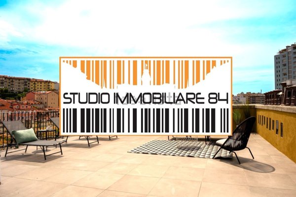 appartamento in vendita a Trieste in zona Città Vecchia