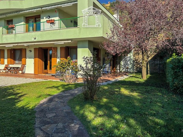 appartamento in vendita a Trieste in zona Barcola