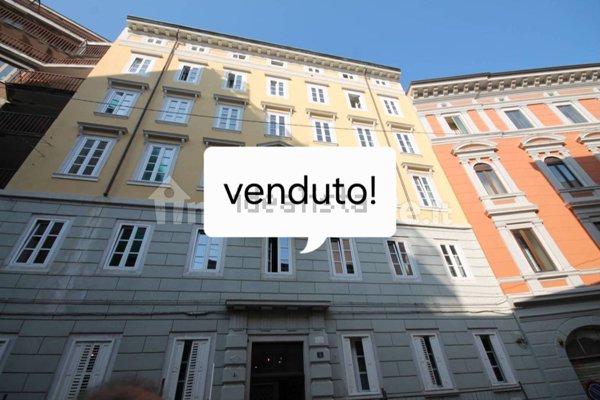 appartamento in vendita a Trieste in zona Borgo Teresiano