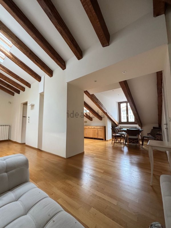 appartamento in vendita a Trieste in zona Barriera vecchia