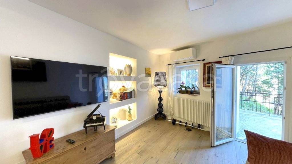 appartamento in vendita a Trieste in zona Città Vecchia