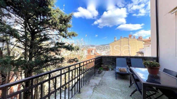 appartamento in vendita a Trieste in zona Città Vecchia