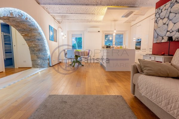 appartamento in vendita a Trieste in zona San Vito