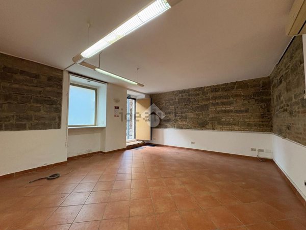 casa indipendente in vendita a Trieste in zona San Vito