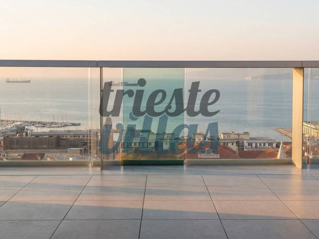 appartamento in vendita a Trieste in zona Campi Elisi