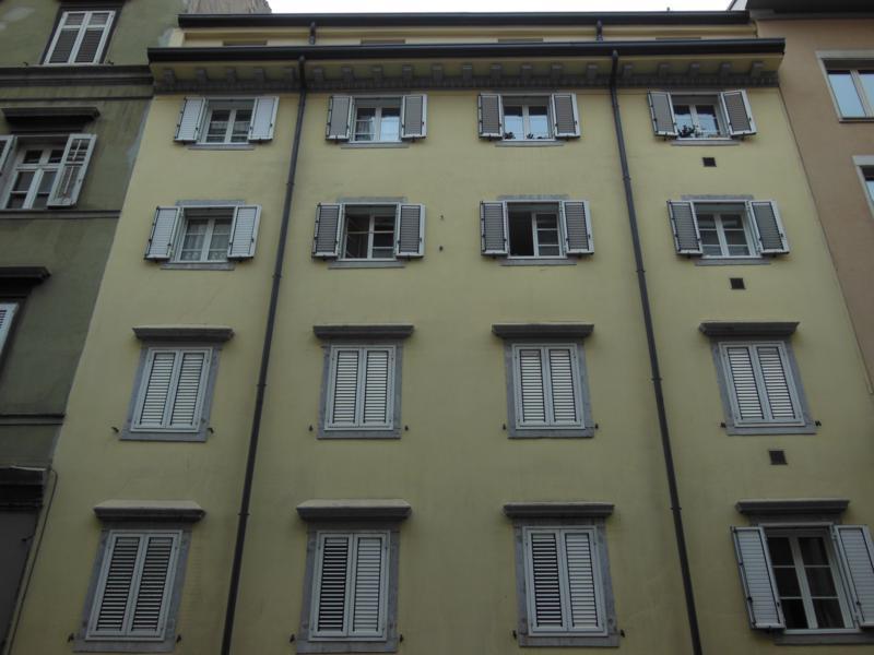 appartamento in vendita a Trieste in zona Borgo Teresiano