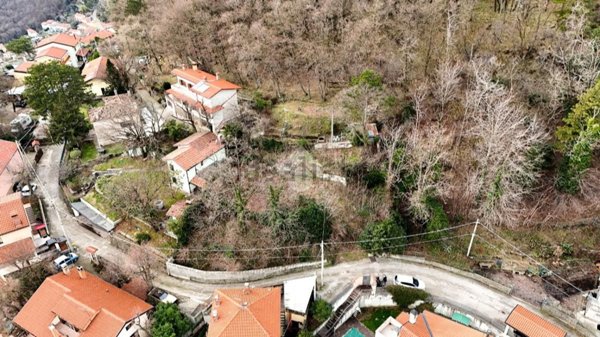 casa indipendente in vendita a Trieste in zona Cologna