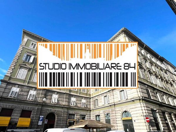 appartamento in vendita a Trieste in zona Borgo Teresiano