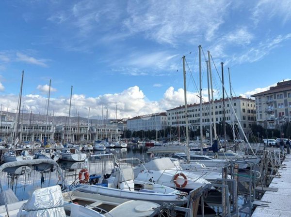 appartamento in vendita a Trieste in zona San Vito