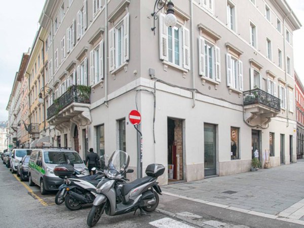 negozio in vendita a Trieste