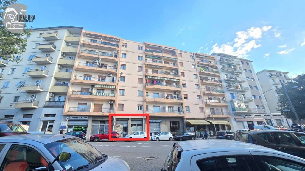 negozio in vendita a Trieste in zona Valmaura